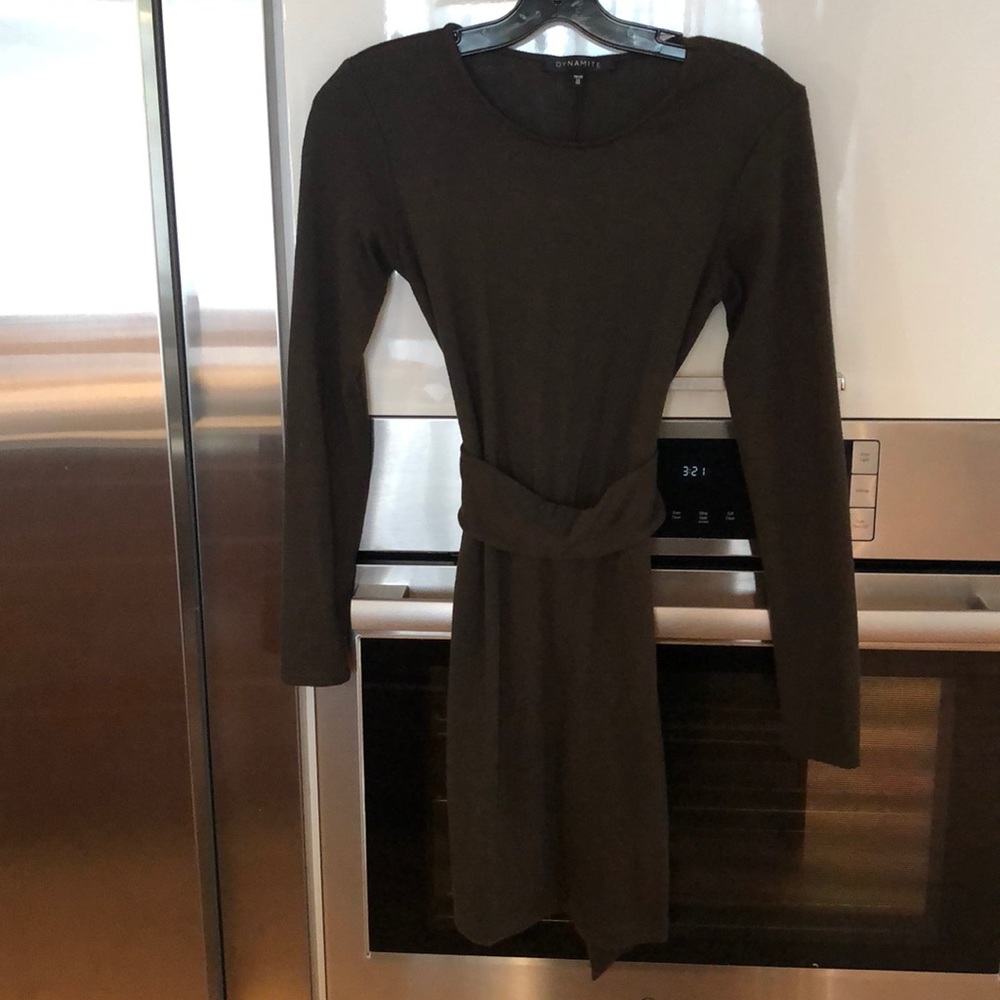 Dynamite dark green dress